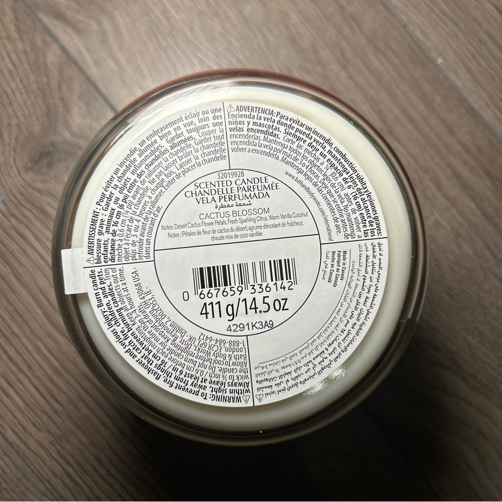 New Bath & Body Works 3-Wick Candle in Cactus Blossom - Picture 3 of 4